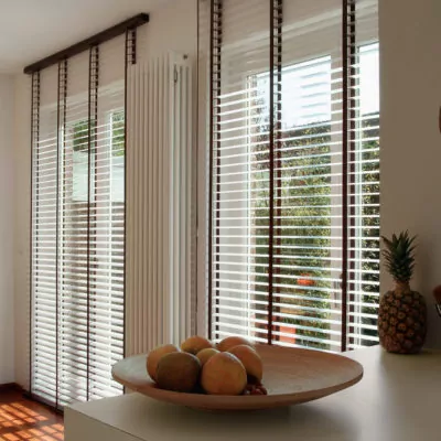 IMG_PHO_MHZ-Horizontal-Jalousien-Holz-05_#SDE_#AINK_#V1